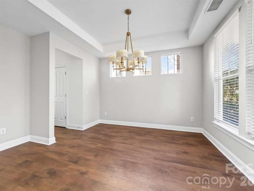 15725 Chipping Drive, Huntersville, NC 28078.  MLS# CAR4335017, YatesRealty ID 3076. Dining room 