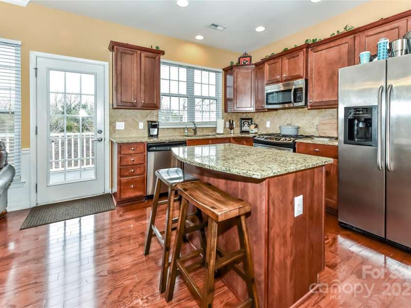 599 Sixth Baxter Crossing, Fort Mill, SC 29708.  MLS# CAR4225291, YatesRealty ID 3076. 