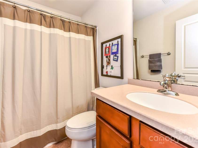 599 Sixth Baxter Crossing, Fort Mill, SC 29708.  MLS# CAR4225291, YatesRealty ID 3076. 