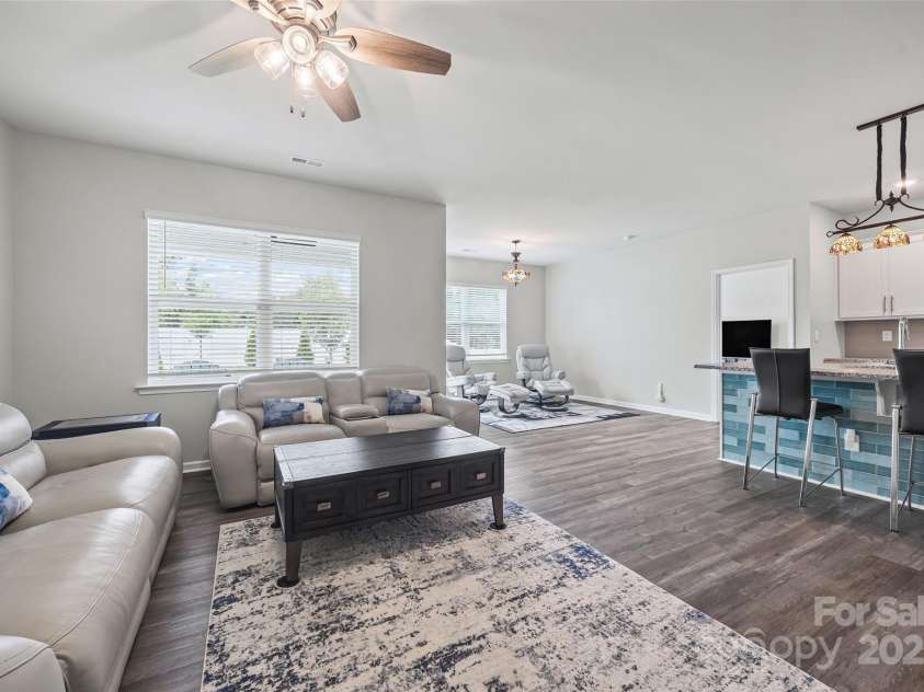 1235 Rutherford Street, York, SC 29745.  MLS# CAR4289846, YatesRealty ID 30760. 