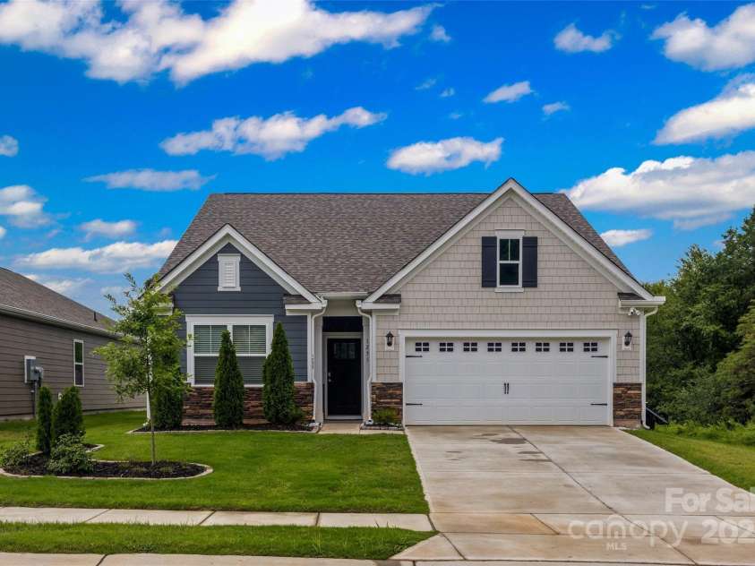 1235 Rutherford Street, York, SC 29745.  MLS# CAR4289846, YatesRealty ID 30760. Two Car Garage