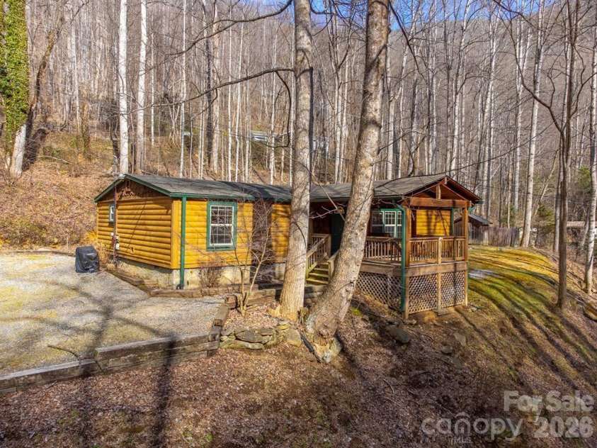 1668 Buff Creek Road, Sylva, NC 28779.  MLS# CAR4394076, YatesRealty ID 30761. 