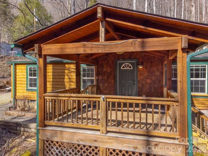 1668 Buff Creek Road, Sylva, NC 28779.  MLS# CAR4394076, YatesRealty ID 30761. 