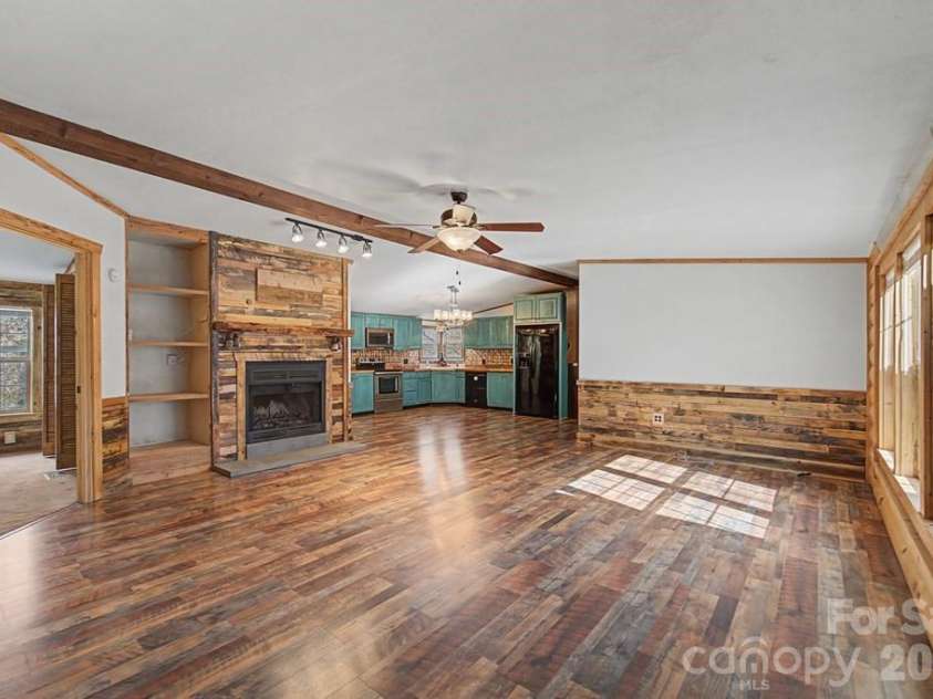 1668 Buff Creek Road, Sylva, NC 28779.  MLS# CAR4394076, YatesRealty ID 30761. 