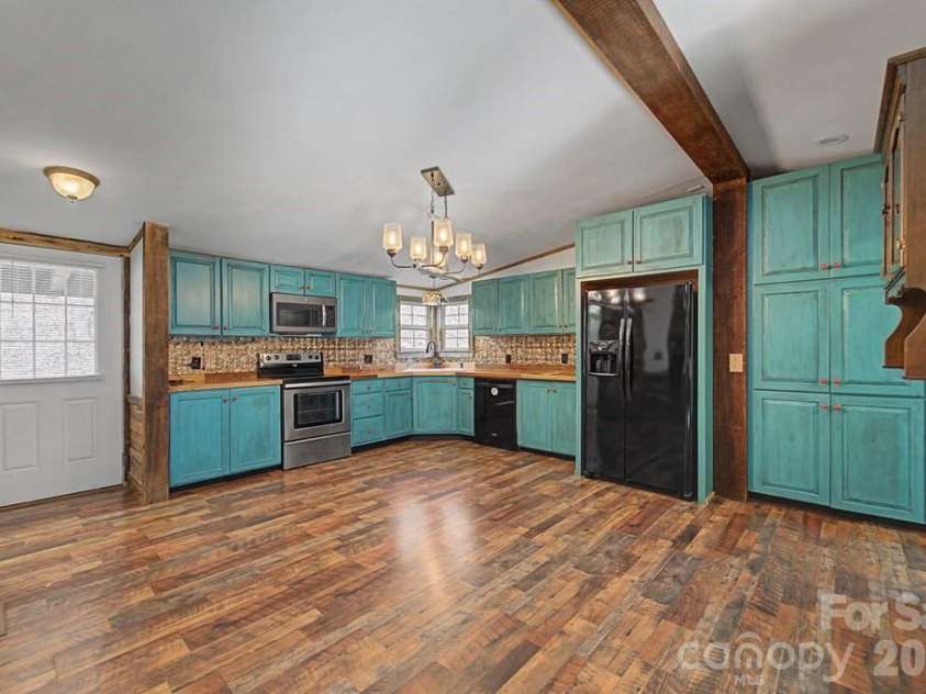 1668 Buff Creek Road, Sylva, NC 28779.  MLS# CAR4394076, YatesRealty ID 30761. 