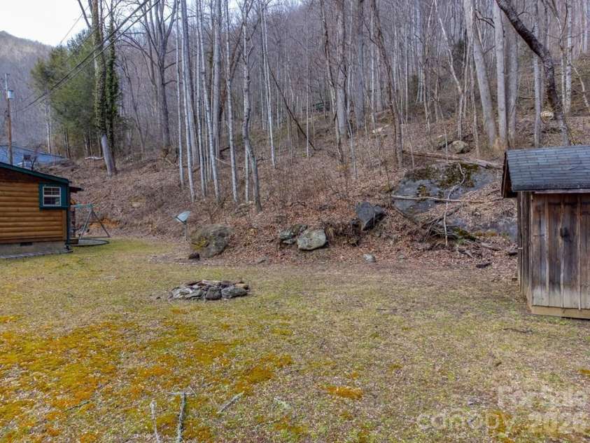 1668 Buff Creek Road, Sylva, NC 28779.  MLS# CAR4394076, YatesRealty ID 30761. 
