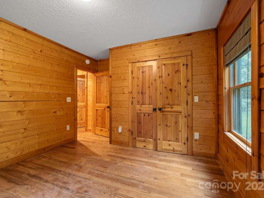 266 Rhododendron Drive, Saluda, NC 28773.  MLS# CAR4288597, YatesRealty ID 30762. 3rd BR on main level