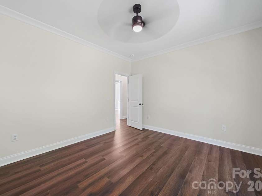 993 13th Street, Lancaster, SC 29720.  MLS# CAR4393883, YatesRealty ID 30762. 