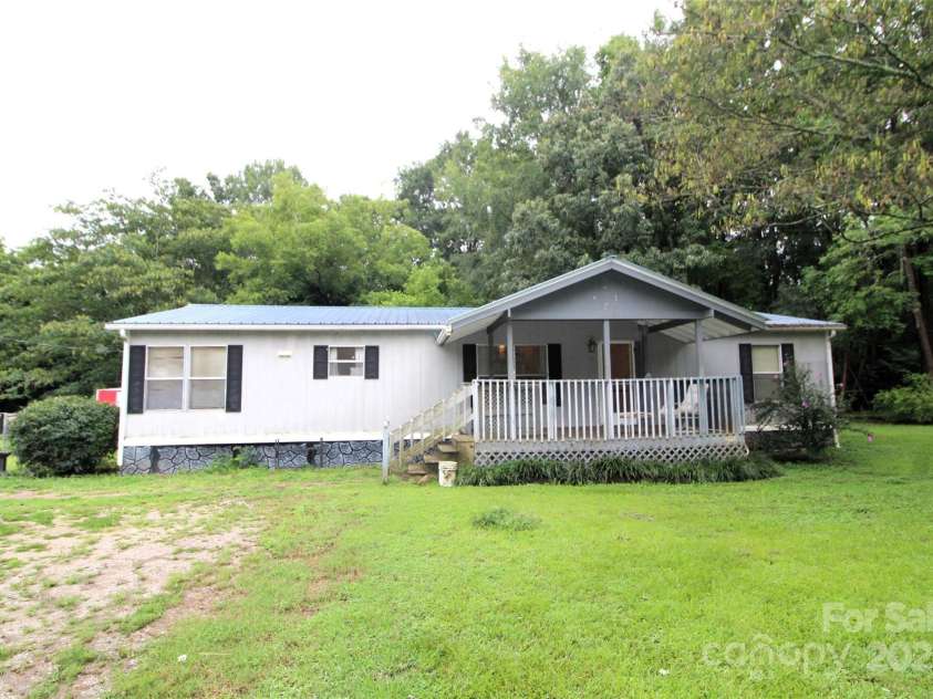 50 McClain Street, York, SC 29745.  MLS# CAR4289770, YatesRealty ID 30763. 