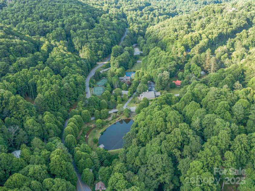 186 Hamlin Lane, Mars Hill, NC 28754.  MLS# CAR4289189, YatesRealty ID 30765. 