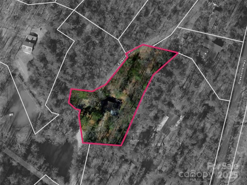 138 Stillwagon Lane, Cedar Mountain, NC 28718.  MLS# CAR4288259, YatesRealty ID 30766. 