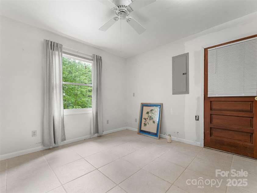 138 Stillwagon Lane, Cedar Mountain, NC 28718.  MLS# CAR4288259, YatesRealty ID 30766. Basement Bonus Room