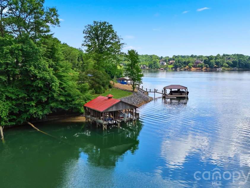 140 Williams Cove Lane, Taylorsville, NC 28681.  MLS# CAR4387713, YatesRealty ID 30767. 