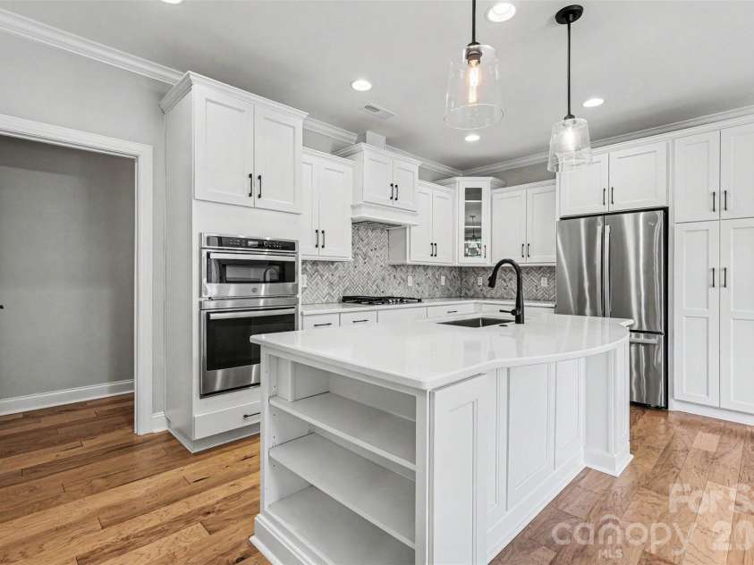 12005 Grove Crossing Drive, Huntersville, NC 28078.  MLS# CAR4391005, YatesRealty ID 3077. 
