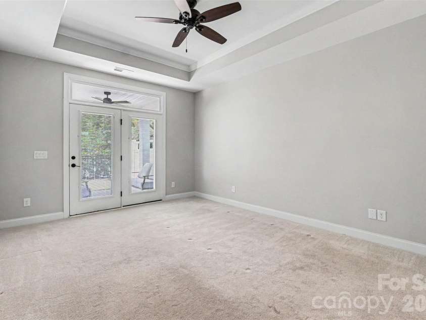 12005 Grove Crossing Drive, Huntersville, NC 28078.  MLS# CAR4391005, YatesRealty ID 3077. 
