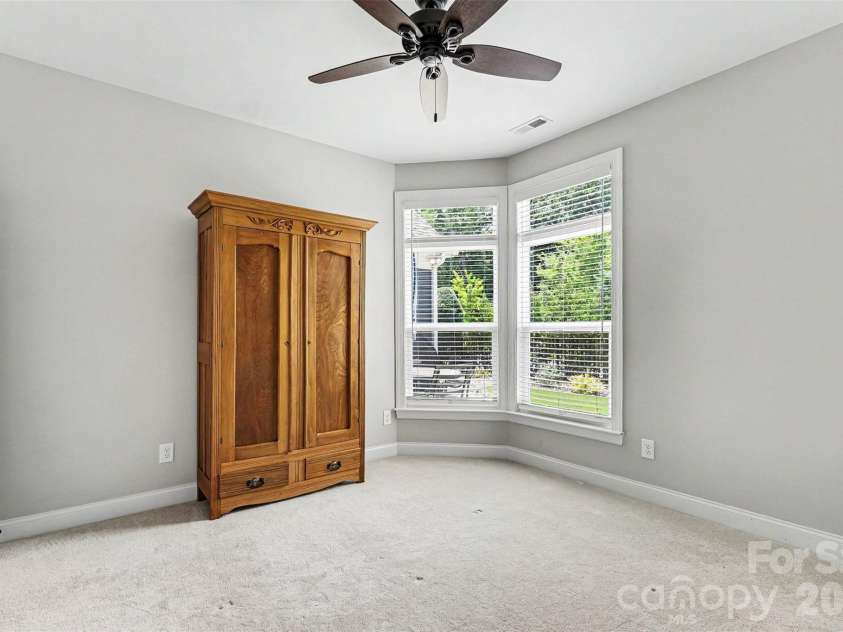 12005 Grove Crossing Drive, Huntersville, NC 28078.  MLS# CAR4391005, YatesRealty ID 3077. 