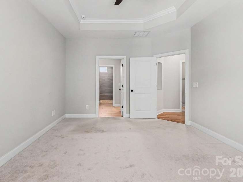 12005 Grove Crossing Drive, Huntersville, NC 28078.  MLS# CAR4391005, YatesRealty ID 3077. 