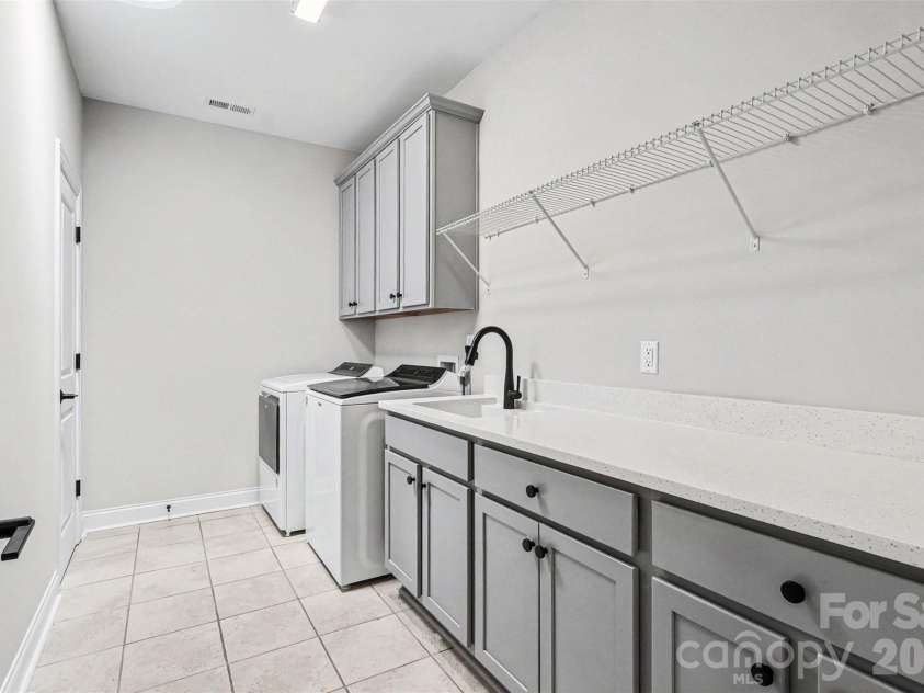 12005 Grove Crossing Drive, Huntersville, NC 28078.  MLS# CAR4391005, YatesRealty ID 3077. 