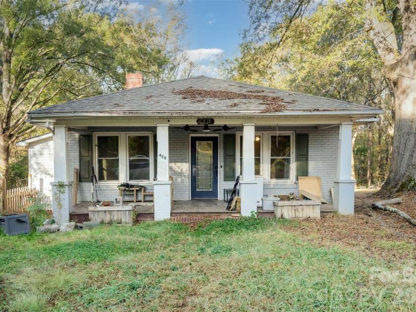 420 Brookwood Avenue, Albemarle, NC 28001.  MLS# CAR4316753, YatesRealty ID 3077. 