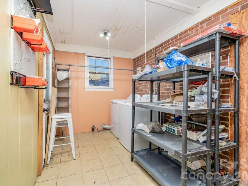 420 Brookwood Avenue, Albemarle, NC 28001.  MLS# CAR4316753, YatesRealty ID 3077. 