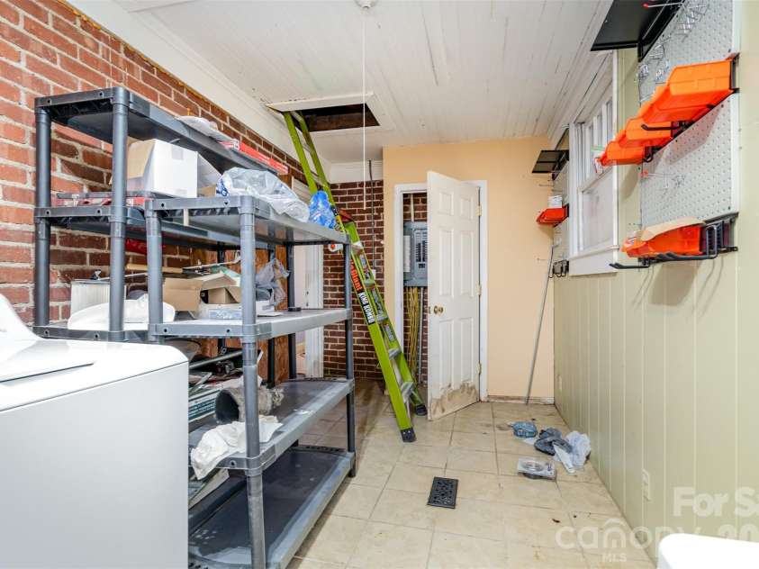 420 Brookwood Avenue, Albemarle, NC 28001.  MLS# CAR4316753, YatesRealty ID 3077. 