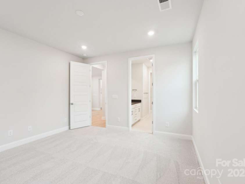 816 Terra Drive, Tega Cay, SC 29708.  MLS# CAR4289553, YatesRealty ID 30770. Secondary bedroom