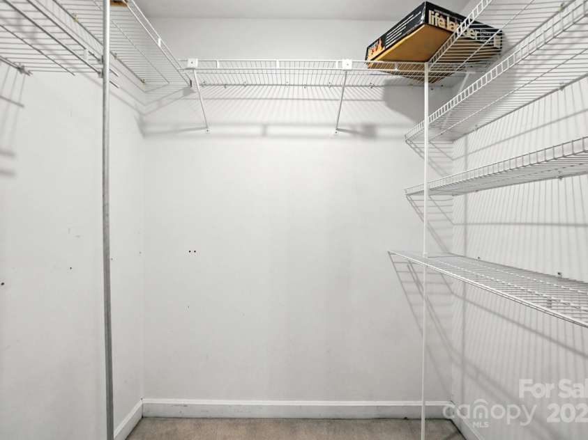 305 Rankin Avenue, Lowell, NC 28098.  MLS# CAR4289388, YatesRealty ID 30771. 