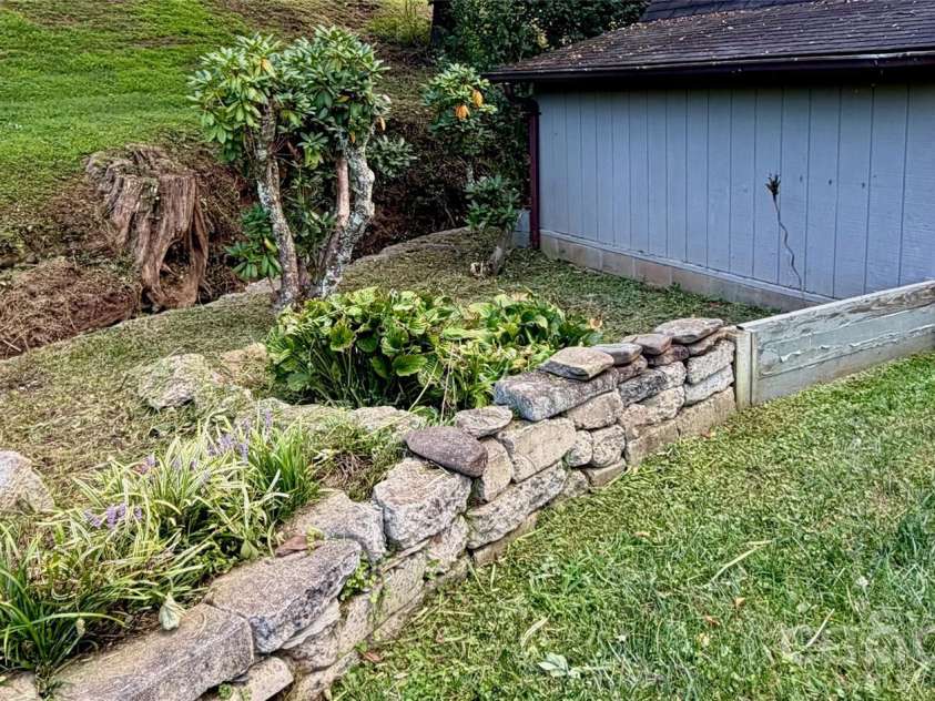 293 Dillardtown Road, Sylva, NC 28779.  MLS# CAR4392955, YatesRealty ID 30775. Stream on property