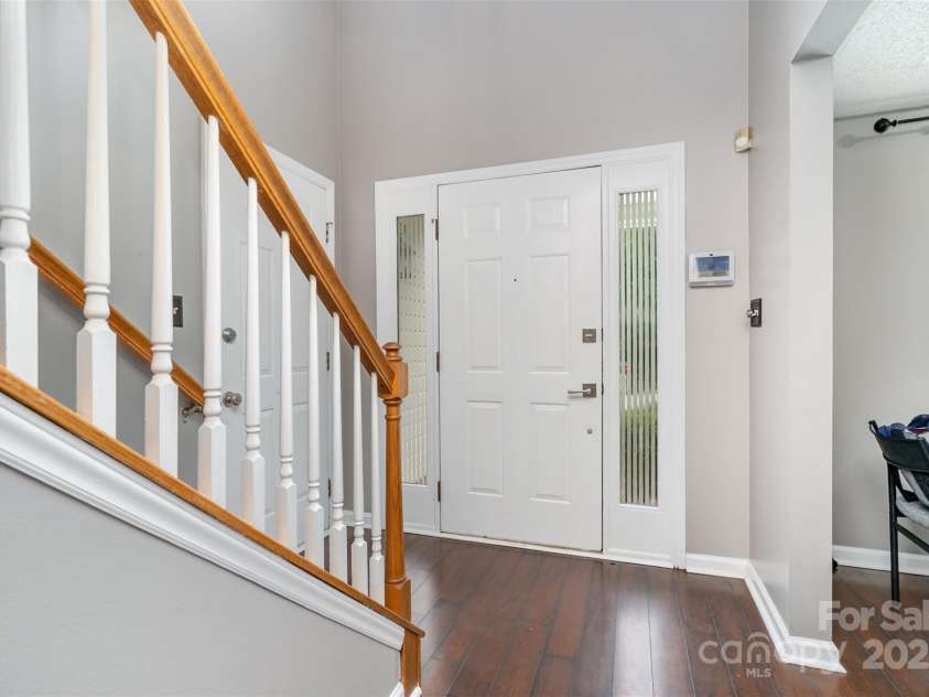 9526 Nettle Drive, Charlotte, NC 28216.  MLS# CAR4288793, YatesRealty ID 30775. 