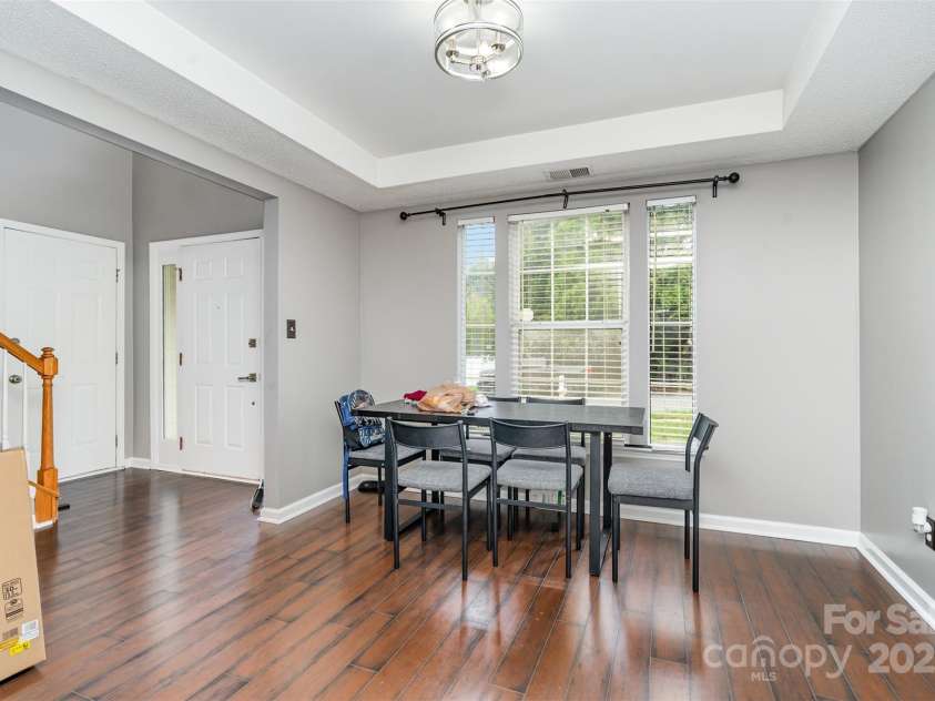 9526 Nettle Drive, Charlotte, NC 28216.  MLS# CAR4288793, YatesRealty ID 30775. 
