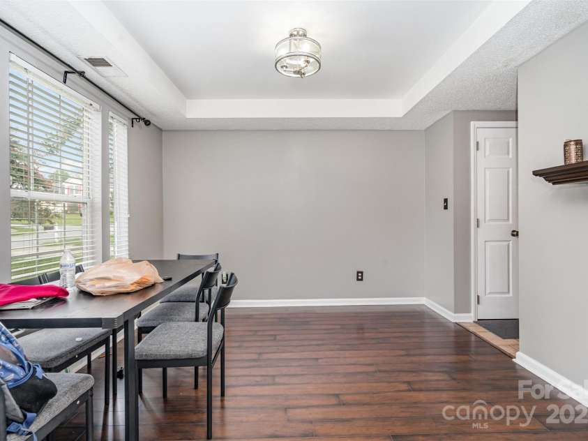 9526 Nettle Drive, Charlotte, NC 28216.  MLS# CAR4288793, YatesRealty ID 30775. 