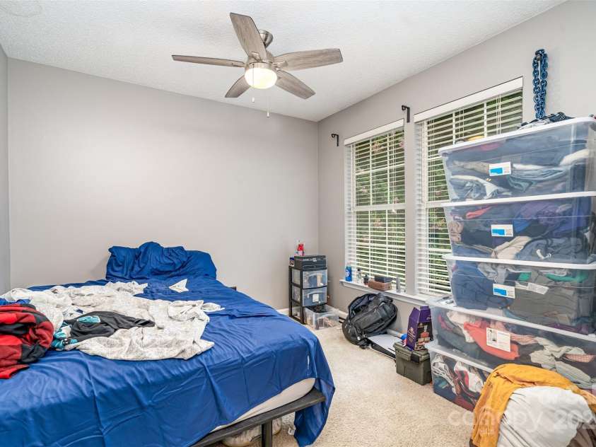 9526 Nettle Drive, Charlotte, NC 28216.  MLS# CAR4288793, YatesRealty ID 30775. 