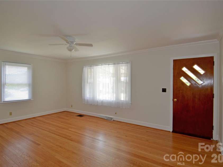 309 Morehead Road, Marion, NC 28752.  MLS# CAR4393785, YatesRealty ID 30778. 
