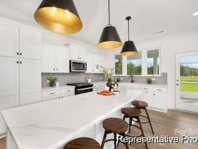 190 Batten Ridge Drive, Statesville, NC 28677.  MLS# CAR4290233, YatesRealty ID 30779. 