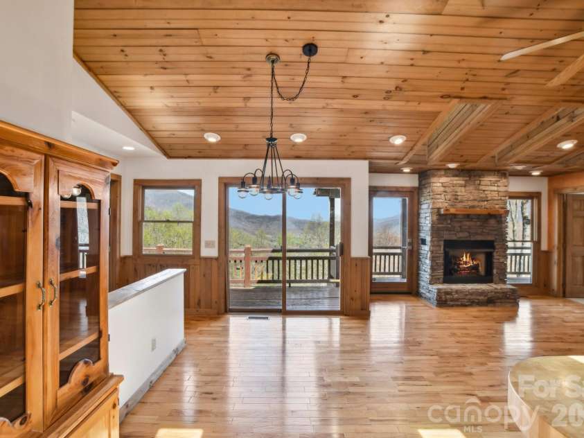 1426 Setzer Cove Road, Maggie Valley, NC 28751.  MLS# CAR4249259, YatesRealty ID 3078. Bright living space with natural light!