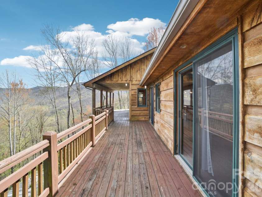 1426 Setzer Cove Road, Maggie Valley, NC 28751.  MLS# CAR4249259, YatesRealty ID 3078. Part of the upper deck is covered
