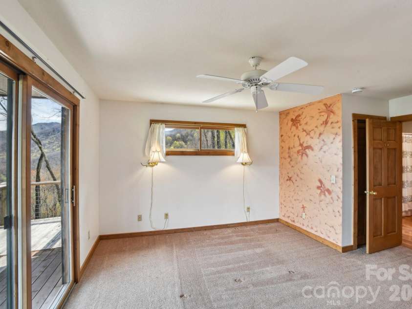 1426 Setzer Cove Road, Maggie Valley, NC 28751.  MLS# CAR4249259, YatesRealty ID 3078. Second bedroom