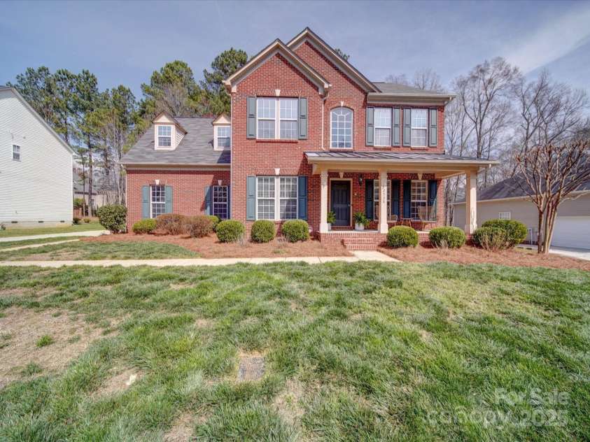2538 Cherry Bark Oak Court, Gastonia, NC 28056.  MLS# CAR4232432, YatesRealty ID 3078. 