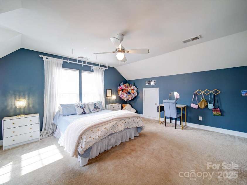 2538 Cherry Bark Oak Court, Gastonia, NC 28056.  MLS# CAR4232432, YatesRealty ID 3078. 