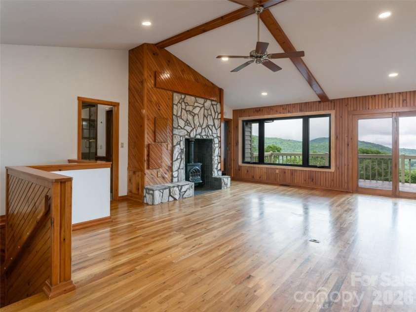 243 Pioneer Ridge Road, Canton, NC 28716.  MLS# CAR4394138, YatesRealty ID 30782. 