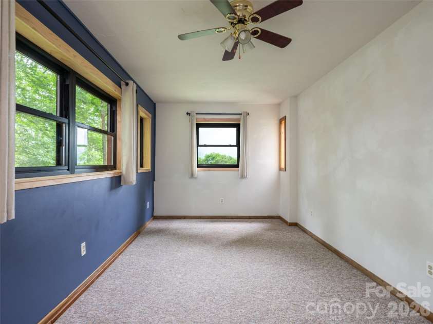 243 Pioneer Ridge Road, Canton, NC 28716.  MLS# CAR4394138, YatesRealty ID 30782. 