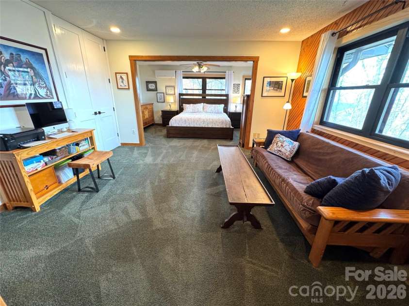 243 Pioneer Ridge Road, Canton, NC 28716.  MLS# CAR4394138, YatesRealty ID 30782. 
