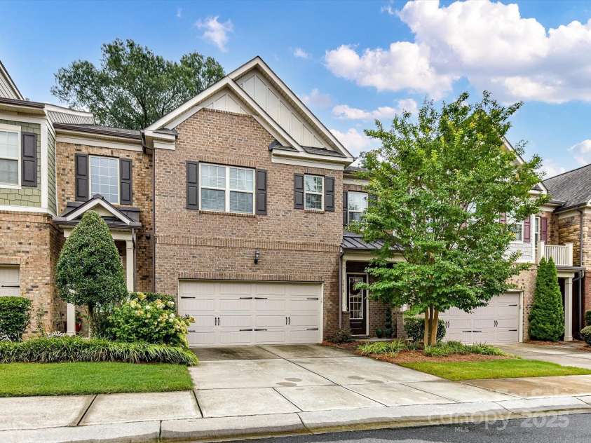 5410 Shannon Bell Lane, Charlotte, NC 28277.  MLS# CAR4290134, YatesRealty ID 30782. 