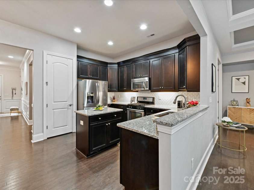 5410 Shannon Bell Lane, Charlotte, NC 28277.  MLS# CAR4290134, YatesRealty ID 30782. 