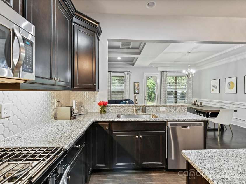5410 Shannon Bell Lane, Charlotte, NC 28277.  MLS# CAR4290134, YatesRealty ID 30782. 