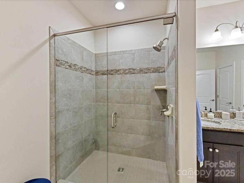 5410 Shannon Bell Lane, Charlotte, NC 28277.  MLS# CAR4290134, YatesRealty ID 30782. 