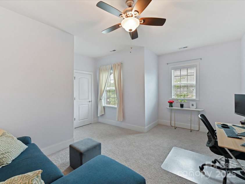 5410 Shannon Bell Lane, Charlotte, NC 28277.  MLS# CAR4290134, YatesRealty ID 30782. 