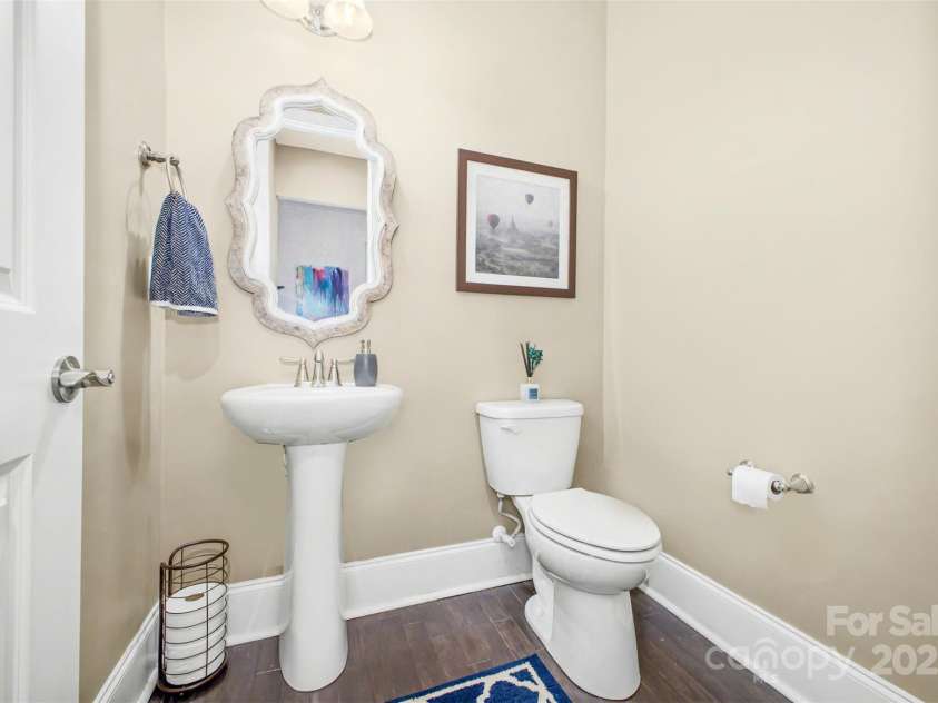 5410 Shannon Bell Lane, Charlotte, NC 28277.  MLS# CAR4326663, YatesRealty ID 30782. 