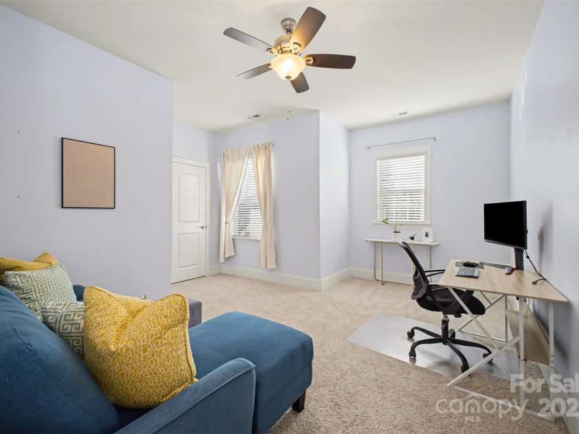 5410 Shannon Bell Lane, Charlotte, NC 28277.  MLS# CAR4326663, YatesRealty ID 30782. 