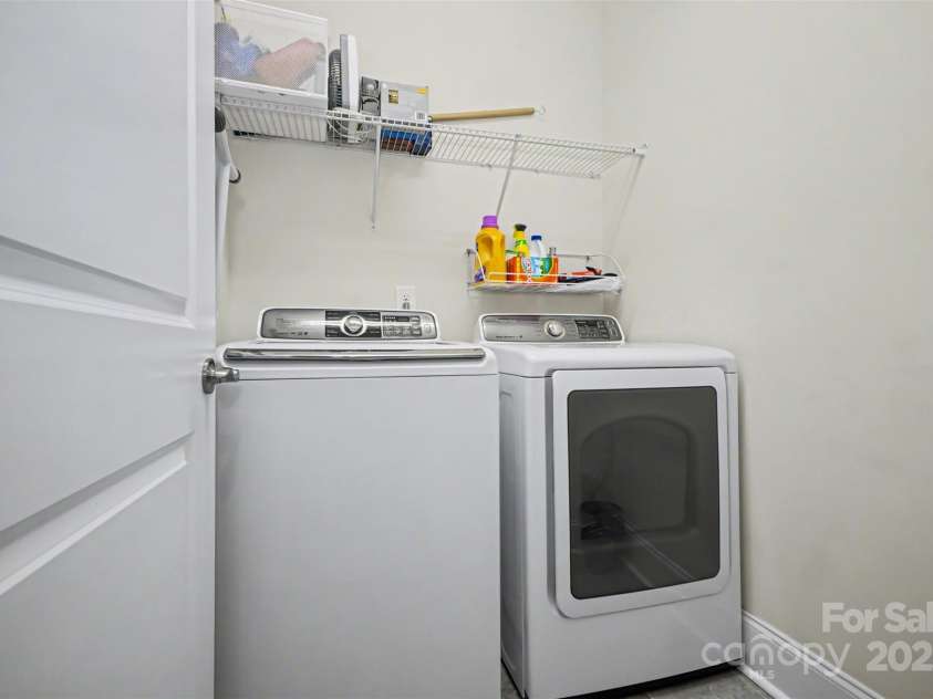 5410 Shannon Bell Lane, Charlotte, NC 28277.  MLS# CAR4326663, YatesRealty ID 30782. 